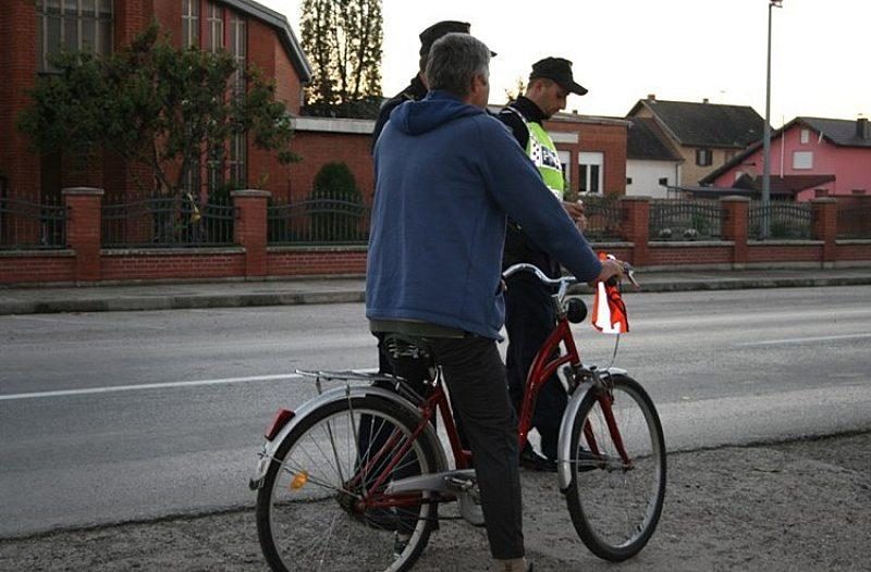 Rovinj - rovinjonline.net - Zakonske obaveze, savjeti i preporuke za bicikliste